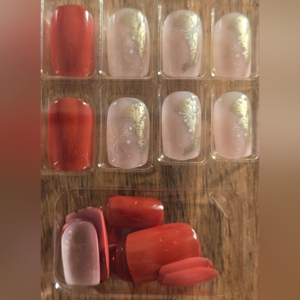 Gold and Pink | Snowflake Nail Set